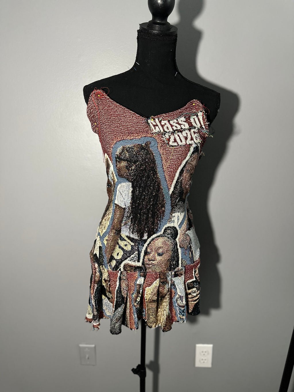 TAPESTRY DRESS
